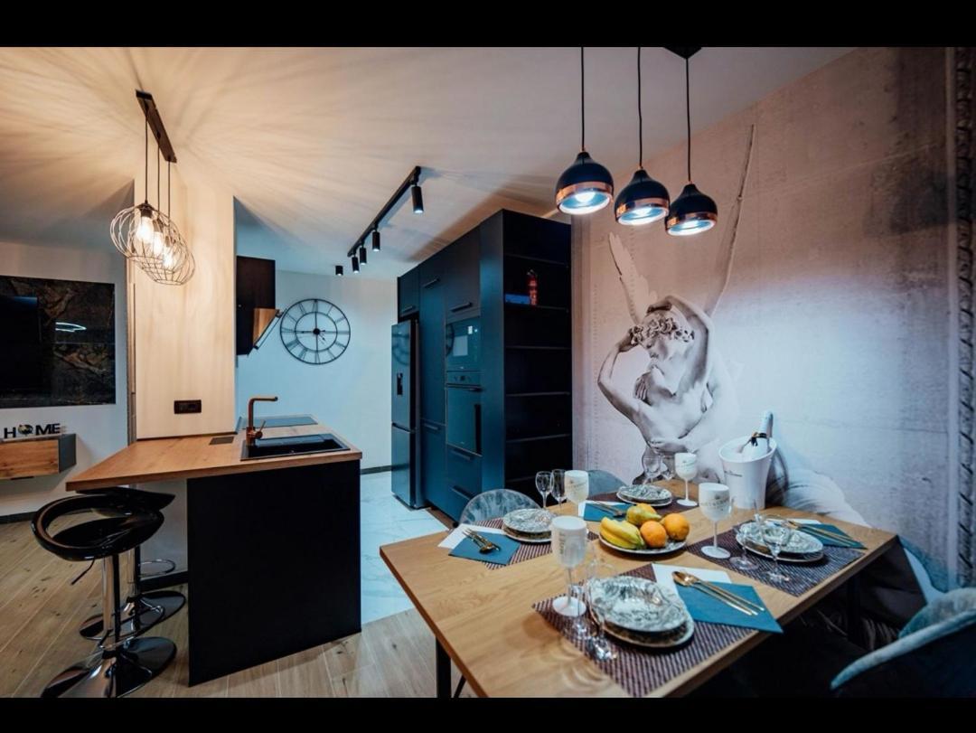 Black Queen Apartment 斯普利特 外观 照片